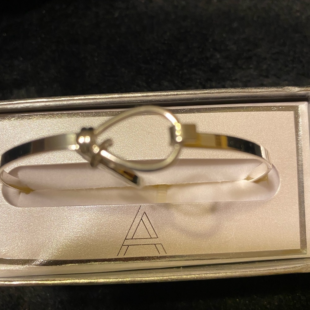 Bracelet - Picture 2 of 3